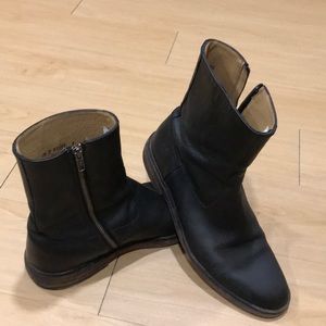 Frye boots 10 Black